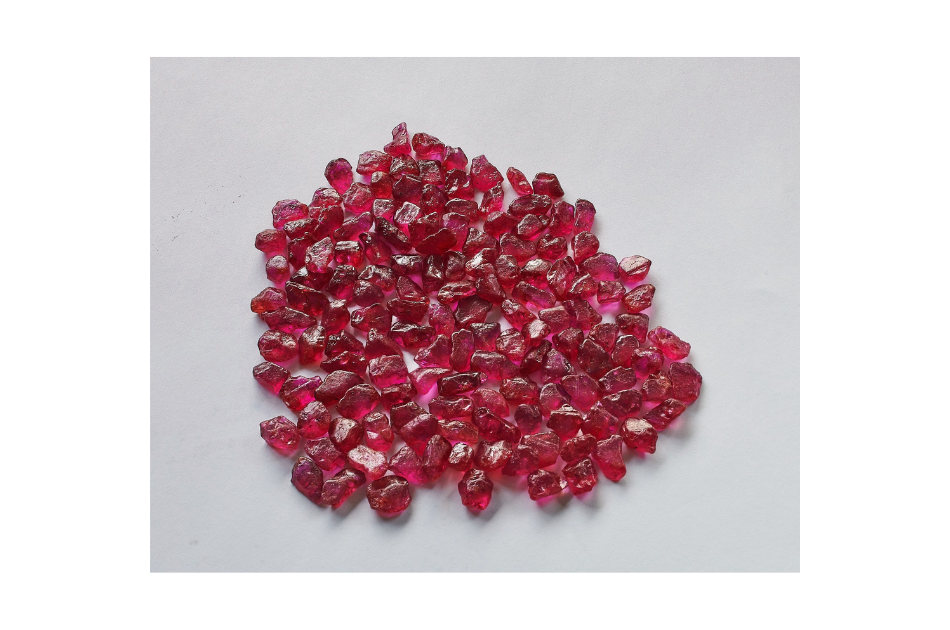 FURA Gems Mozambican rubies at auction showing range of red color tones