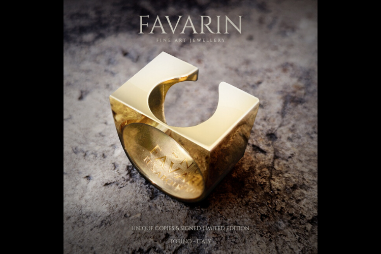 Simone Favarin jewelry detail, craftsmanship close-up